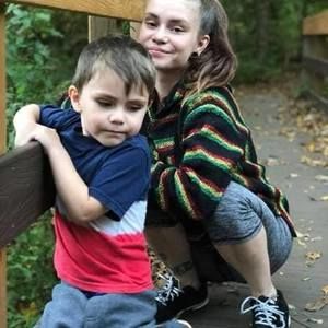 Meet your Posher, Shayna